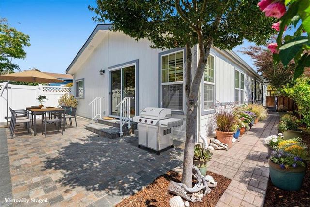 300 Plum Street 77, Capitola, CA 95010