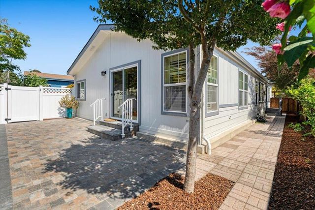 300 Plum Street 77, Capitola, CA 95010