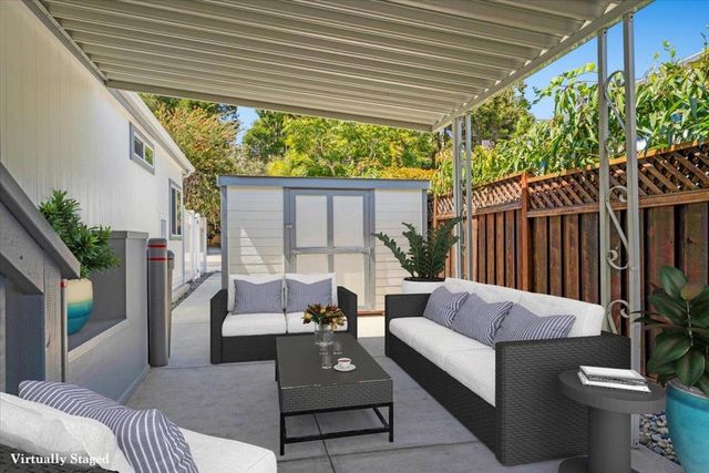 300 Plum Street 77, Capitola, CA 95010