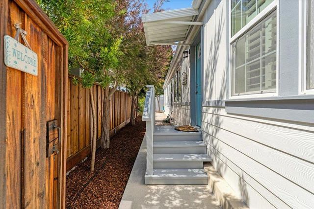 300 Plum Street 77, Capitola, CA 95010