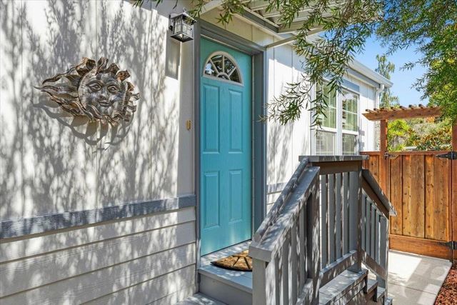 300 Plum Street 77, Capitola, CA 95010