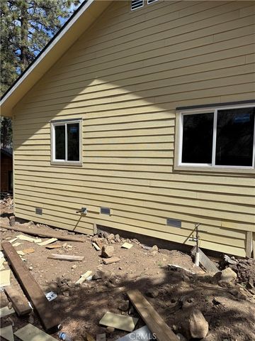 15808 Zurich Way, Pine Mountain Club, CA 93222