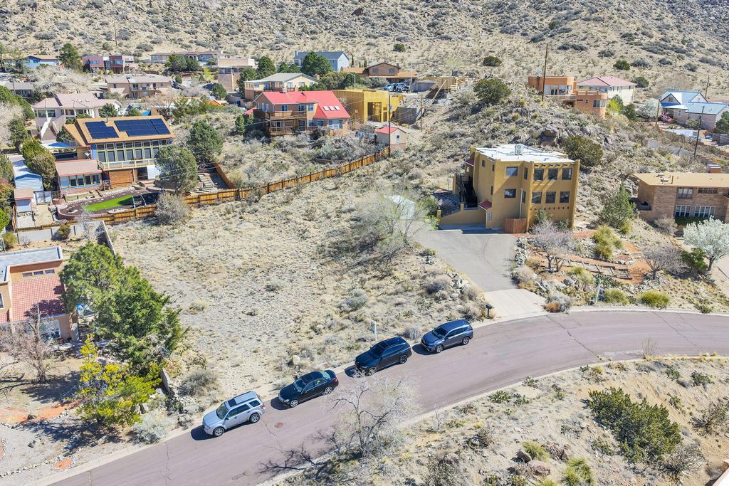 Image 29 of property listing at 14329 Windsor Place NE, Albuquerque, NM 87123