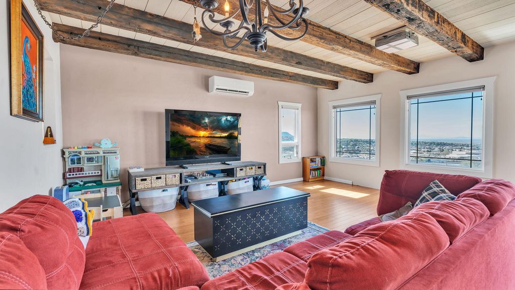 Image 6 of property listing at 14329 Windsor Place NE, Albuquerque, NM 87123