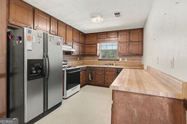 120 Carriage Circle, Stockbridge, GA 30281