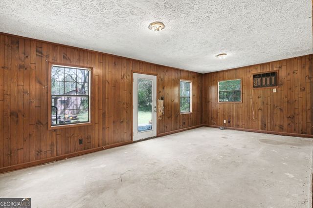 120 Carriage Circle, Stockbridge, GA 30281