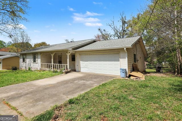 120 Carriage Circle, Stockbridge, GA 30281