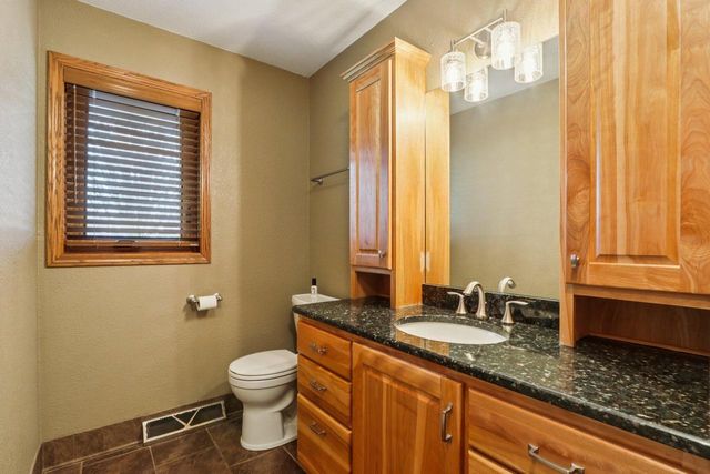 W232N7474 Highview DRIVE, Sussex, WI 53089