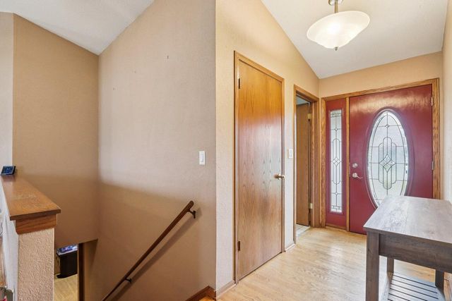 W232N7474 Highview DRIVE, Sussex, WI 53089