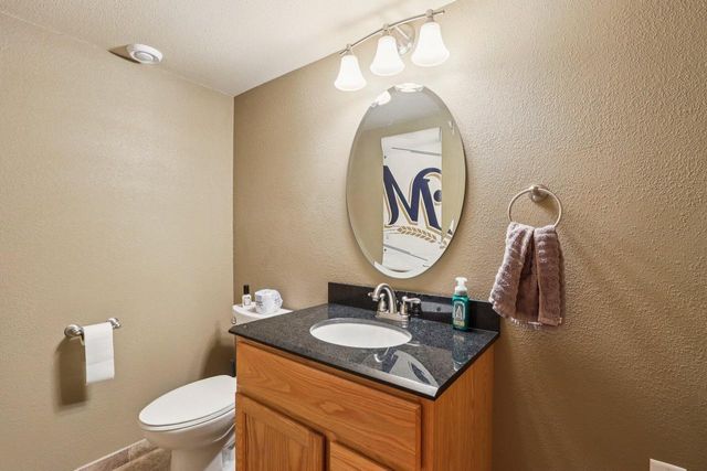 W232N7474 Highview DRIVE, Sussex, WI 53089
