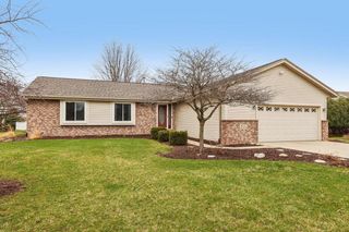 W232N7474 Highview DRIVE, Sussex, WI 53089