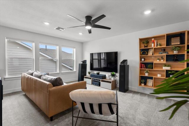 8208 Thelma Jean DR, Austin, TX 78744