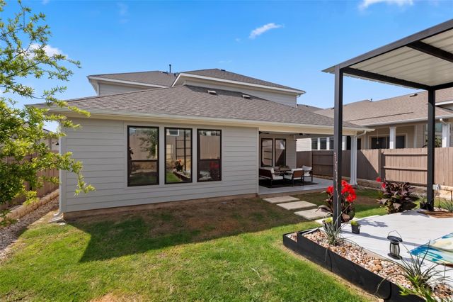 8208 Thelma Jean DR, Austin, TX 78744