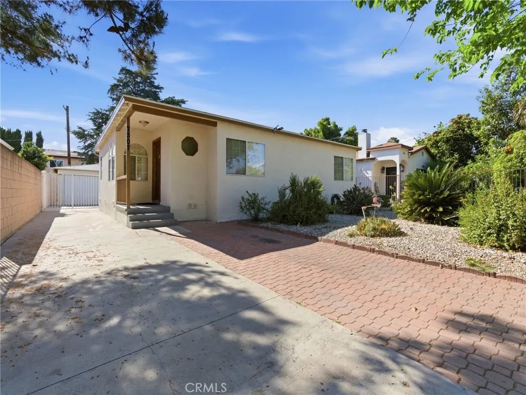 7307 Tyrone Avenue, Van Nuys, CA 91405