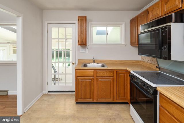 8003 WOODHOLME CIR, Pasadena, MD 21122
