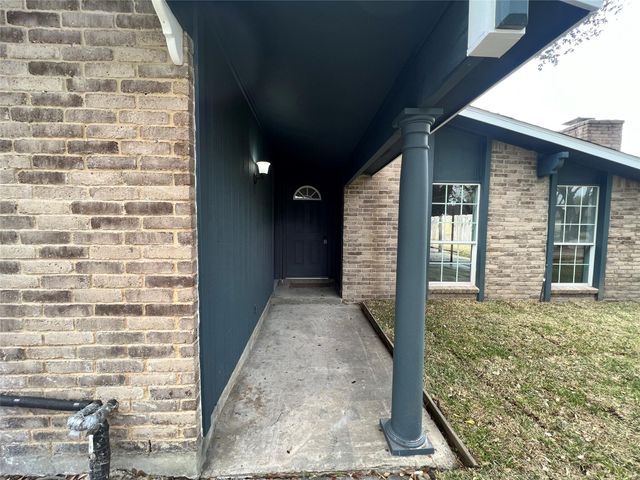 3910 Lost Oak Drive, Spring, TX 77388