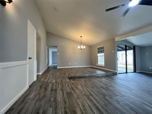 3910 Lost Oak Drive, Spring, TX 77388