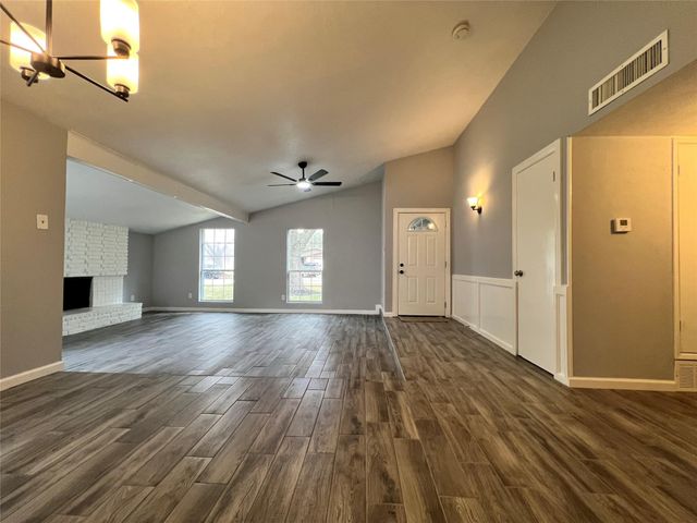 3910 Lost Oak Drive, Spring, TX 77388