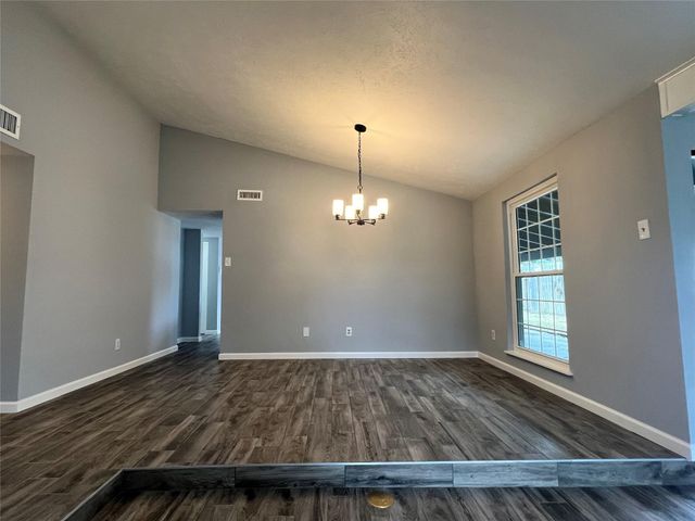 3910 Lost Oak Drive, Spring, TX 77388