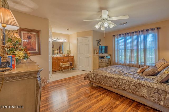 2911 Dominion Drive, Maryville, TN 37803