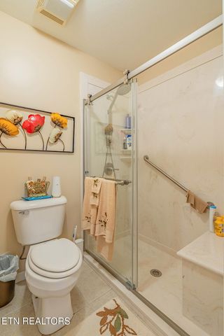 2911 Dominion Drive, Maryville, TN 37803