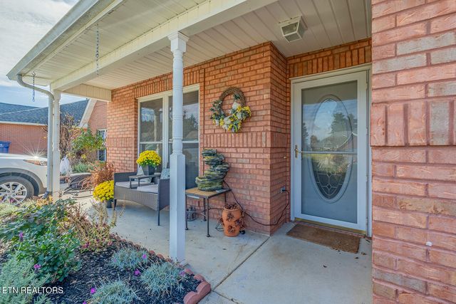 2911 Dominion Drive, Maryville, TN 37803