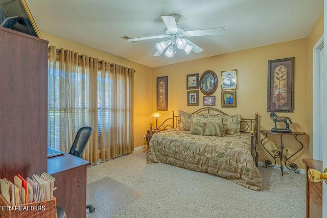 2911 Dominion Drive, Maryville, TN 37803