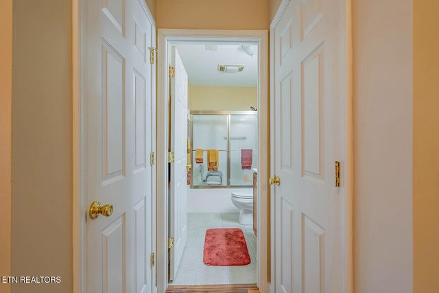 2911 Dominion Drive, Maryville, TN 37803