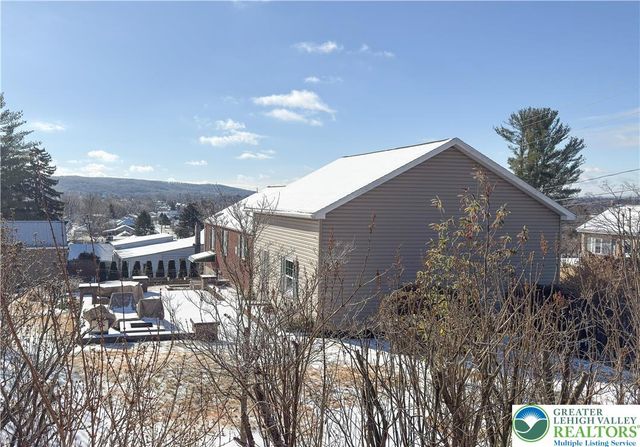 1345 New Jersey Avenue, Hellertown Boro, PA 18055