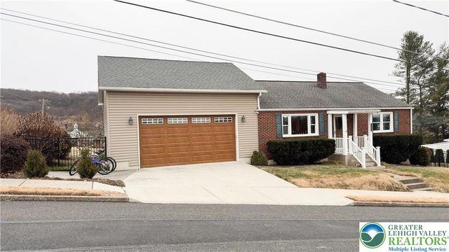 1345 New Jersey Avenue, Hellertown Boro, PA 18055