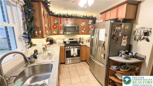 1345 New Jersey Avenue, Hellertown Boro, PA 18055