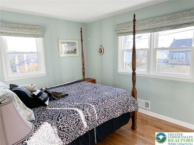 1345 New Jersey Avenue, Hellertown Boro, PA 18055