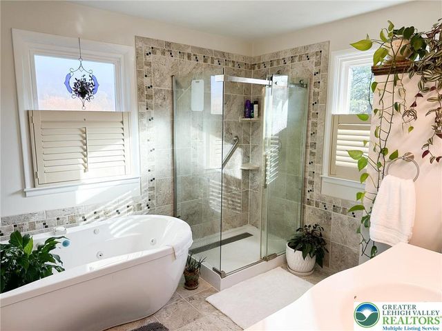 1345 New Jersey Avenue, Hellertown Boro, PA 18055