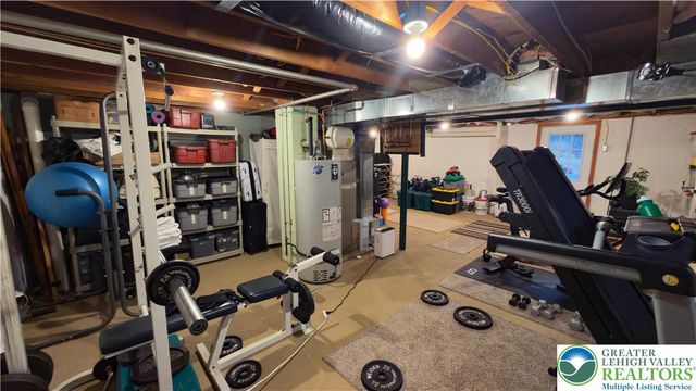 1345 New Jersey Avenue, Hellertown Boro, PA 18055