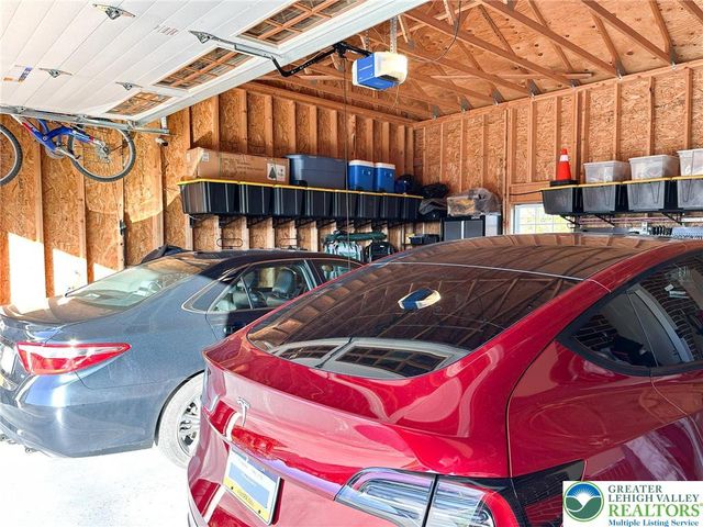 1345 New Jersey Avenue, Hellertown Boro, PA 18055