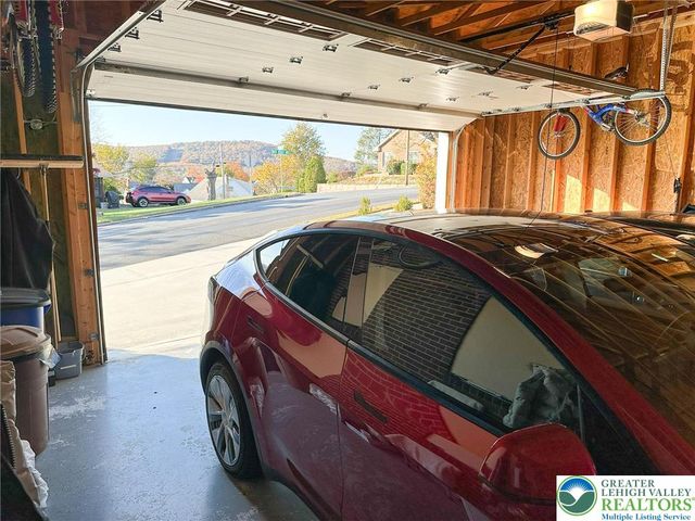 1345 New Jersey Avenue, Hellertown Boro, PA 18055