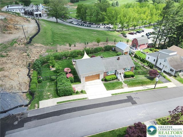 1345 New Jersey Avenue, Hellertown Boro, PA 18055