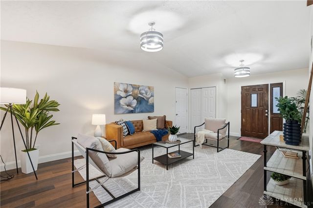 767 Settlemyre Road, Oregonia, OH 45054