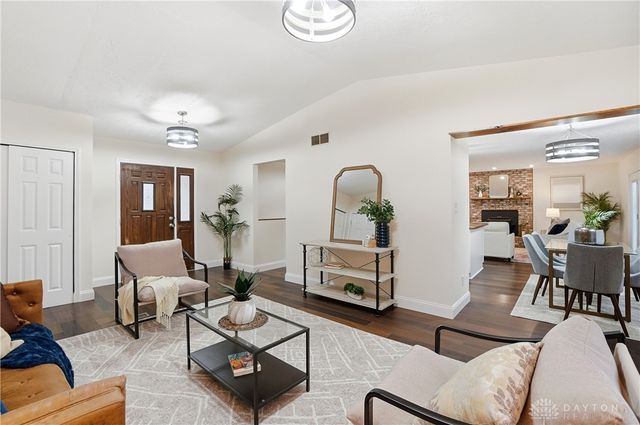 767 Settlemyre Road, Oregonia, OH 45054