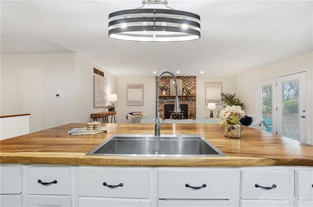 767 Settlemyre Road, Oregonia, OH 45054