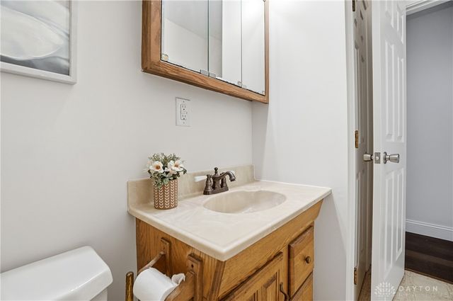 767 Settlemyre Road, Oregonia, OH 45054