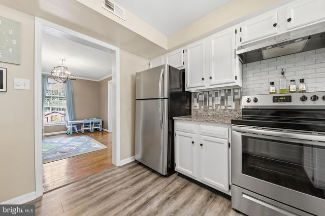 7998 WINDSAIL CT, Frederick, MD 21701