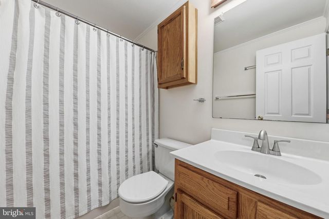 7998 WINDSAIL CT, Frederick, MD 21701