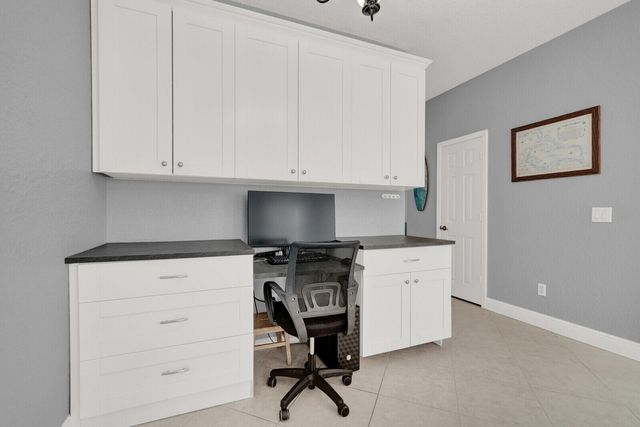 285 E Bay Cedar Circle, Jupiter, FL 33458