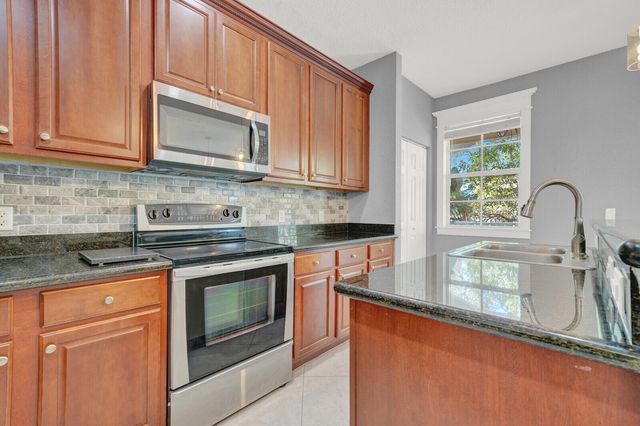 285 E Bay Cedar Circle, Jupiter, FL 33458