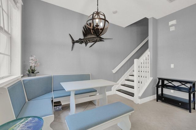 285 E Bay Cedar Circle, Jupiter, FL 33458