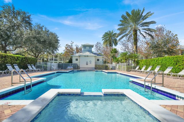 285 E Bay Cedar Circle, Jupiter, FL 33458