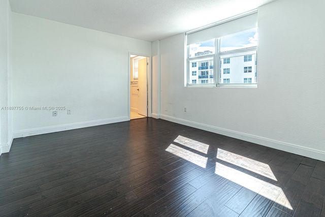 7501 E Treasure Dr 8T, North Bay Village, FL 33141