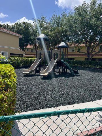 1040 Arezzo Circle, Boynton Beach, FL 33436