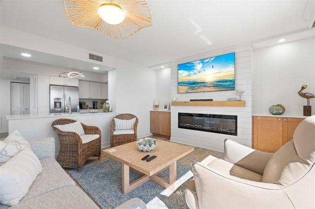 8600 MIDNIGHT PASS ROAD 301, Sarasota, FL 34242